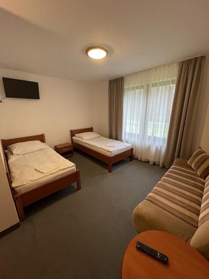 Hotel Leśniczówka Przyłęsko Rybakowo Exterior foto